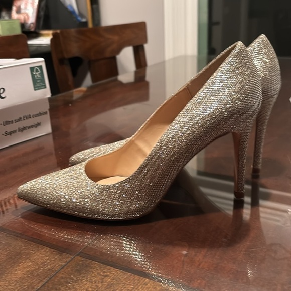 Glitter Cinderella heels women’s 10 - Picture 3 of 8